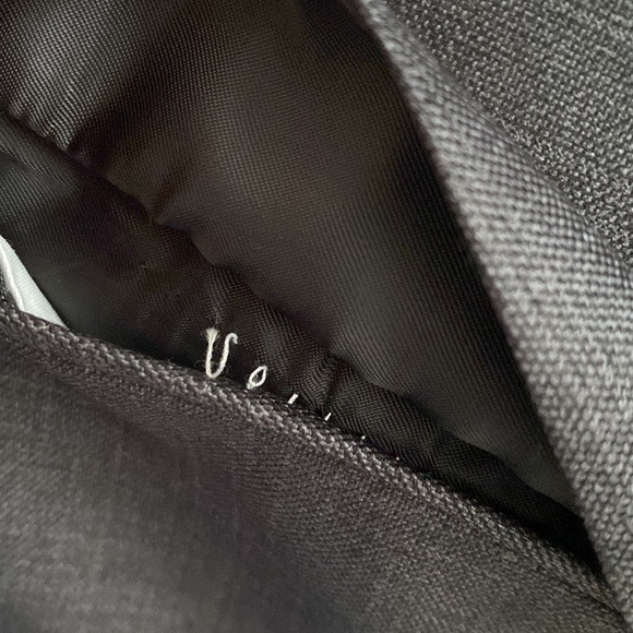 KENNETH COLE REACTION Suit Shiny Metal Color - Picture 9 of 12